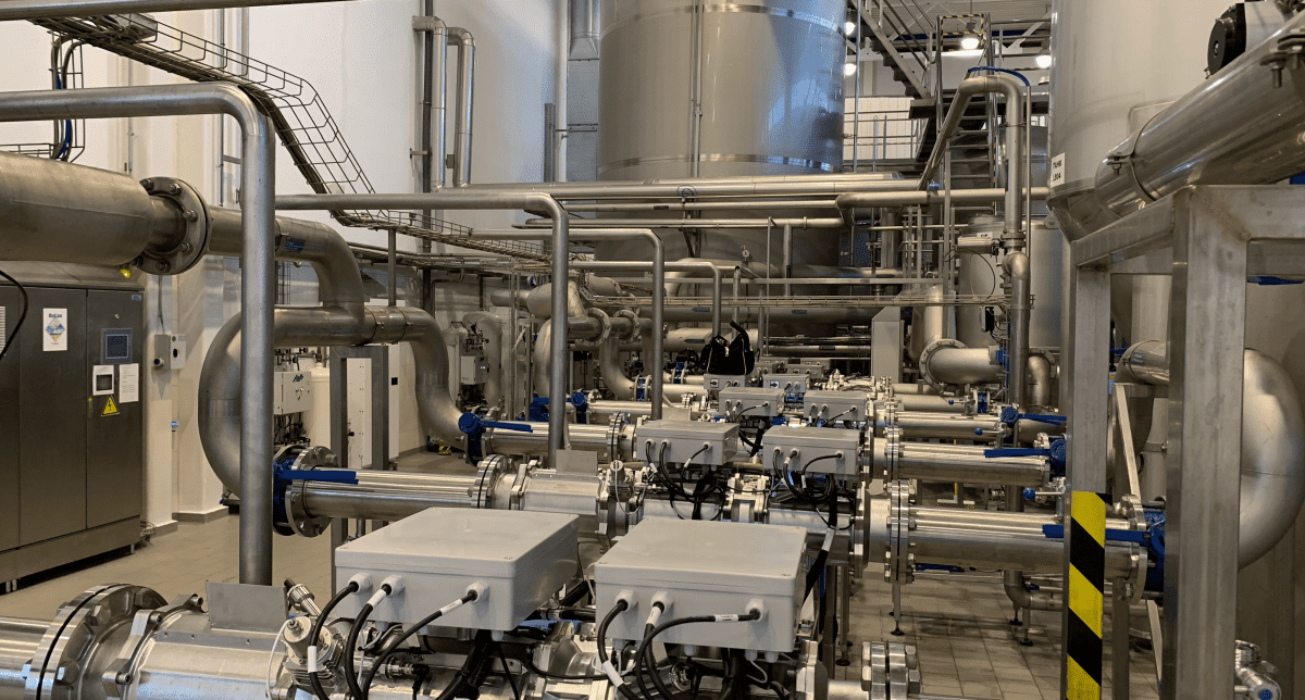 Technology_SliderImage_3-1200x644-1